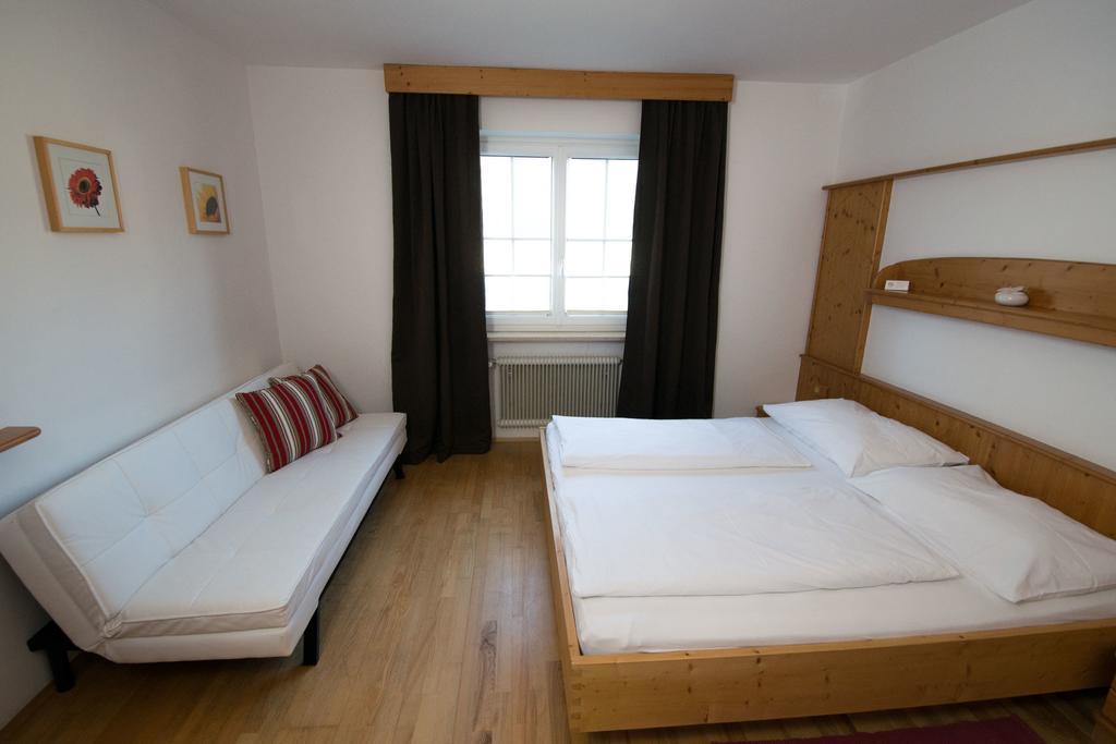 Pension St. Nikolaus Golling an der Salzach Habitación foto
